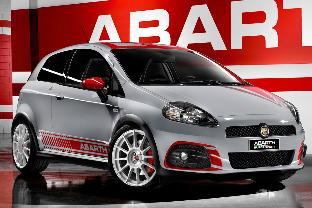 Abarth Grande Punto: dimensioni, interni, motori, prezzi e concorrenti -  AutoScout24